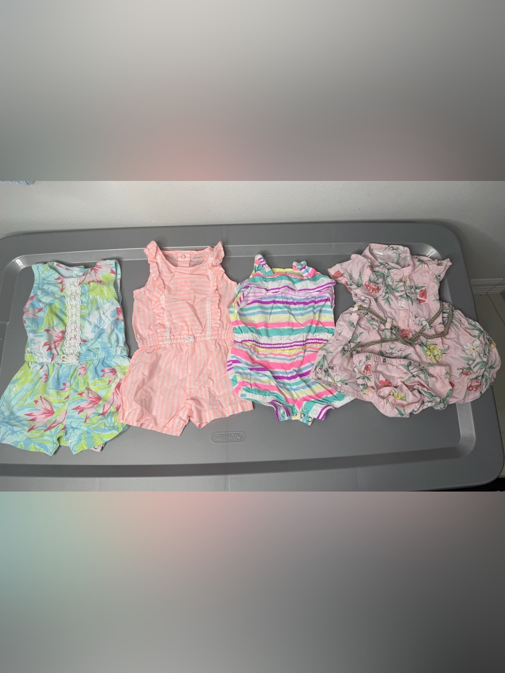 Carters girl bundle size 6M